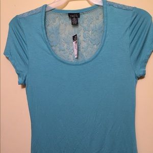 Ladies sheer back dressy tee